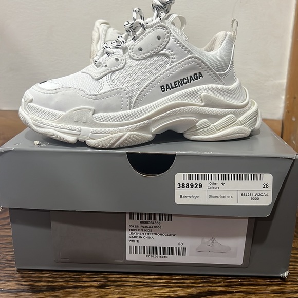 Worn Once Size 28 - Picture 3 of 3